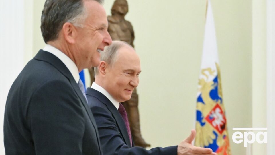 Виткофф везет Путину предложение о сделке по Украине, считают СМИ