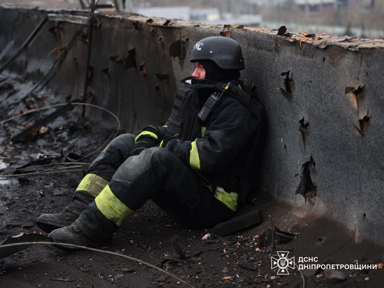 Рятувальну операцію на місці удару завершили