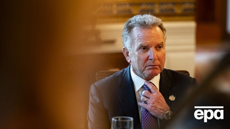 По данным AFP, Виткофф провел новую встречу с Умеровым, потому что "еще есть вопросы" по "мирному плану" США