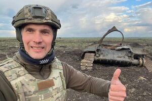 "Парнишку мама уже не обнимет". Русский солдат был ликвидирован при бессмысленном поднятии флага