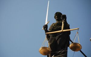 Альтернативи у вигляді застави суд не розглядав