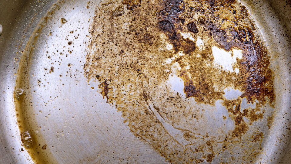 Кастрюля легко очистится