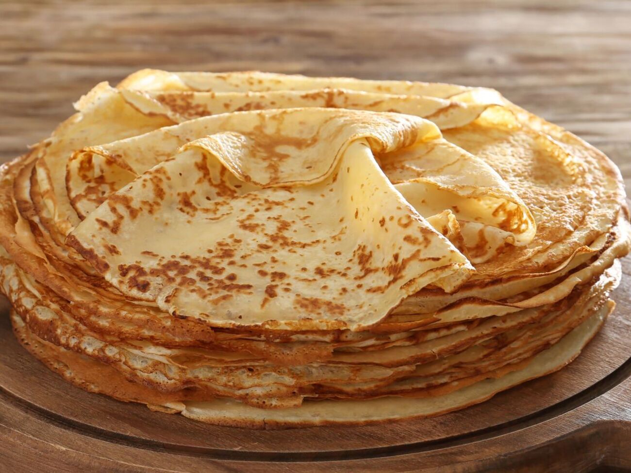 Млинці обсмажте на сковороді з двох боків