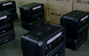 Волонтеры передали партию оборудования 44-й ОМБр