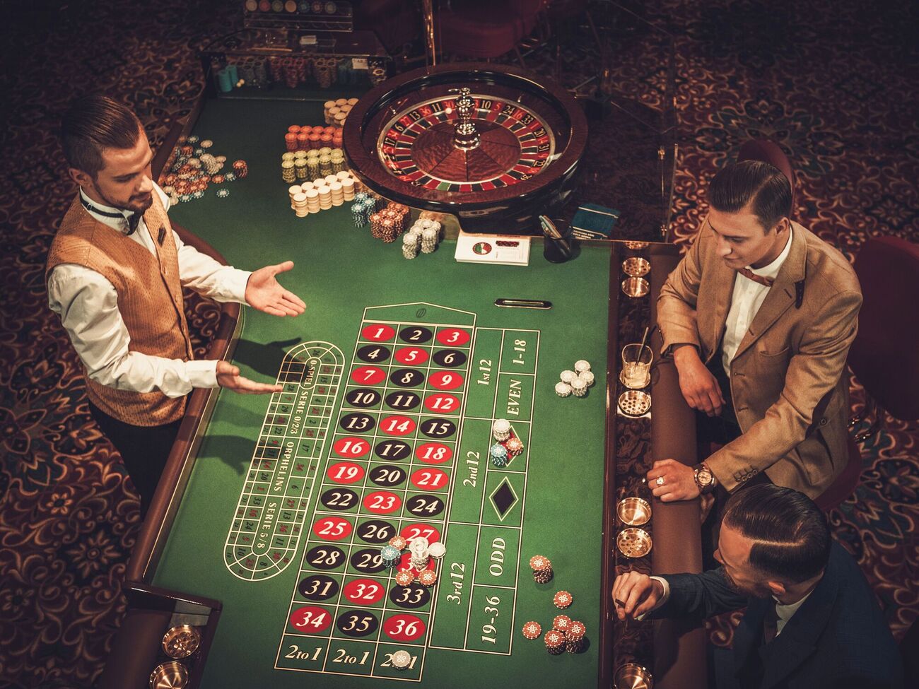 Мiнфiн недоотримає 5,6 млрд грн через введення лімітів для легальних казино, гравці підуть у російські казино – профільна асоціація