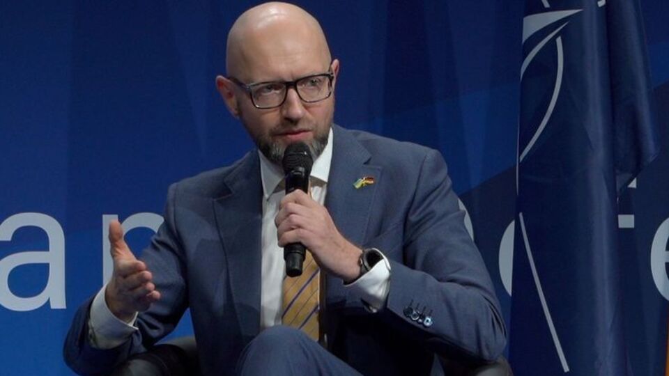Использование активов РФ – часть ответственности Кремля за вторжение в Украину, считает Яценюк