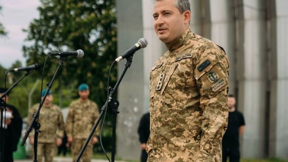 За словами Сєрги, діяльність студії "Квартал 95" сильно відволікає й підриває відчуття реальності