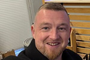 Уже неделя прошла с последнего обстрела. Почему до сих пор масштабные отключения? Снова украли деньги?