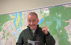 Хонда звернулася до суду з позовом проти Бахматова й обвинувачує його в поширенні неправдивої інформації, зазначив адвокат