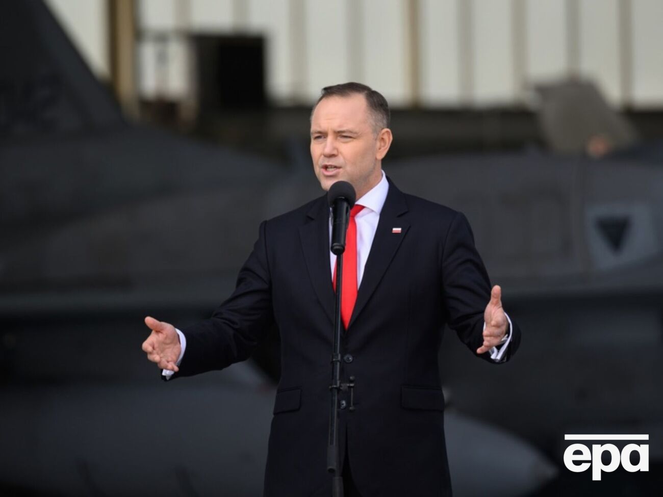 Президент Польши назвал информацию о предполагаемом плане передачи самолетов Украине "недоразумением"