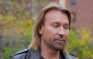 Винник живе в Німеччині