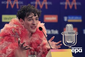 Nemo не считают возможным на фоне скандала вокруг Израиля, чтобы хрустальный микрофон стоял дома на их полке