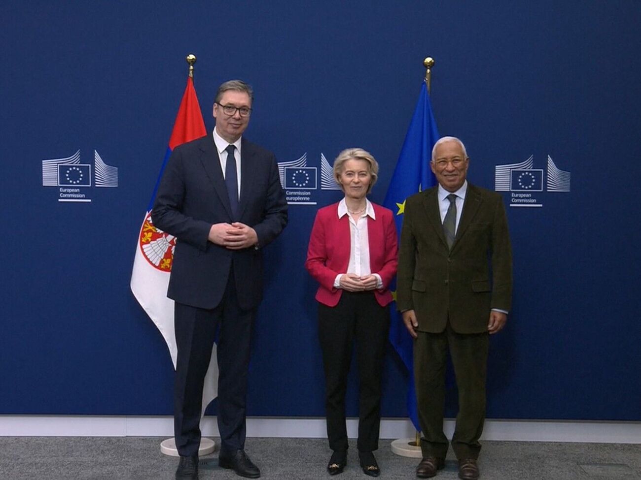 Вучич провел встречу с фон дер Ляйен и Коштой