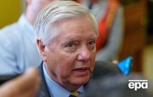 Давно пора положить конец режиму террора Мадуро, отметил Грэм