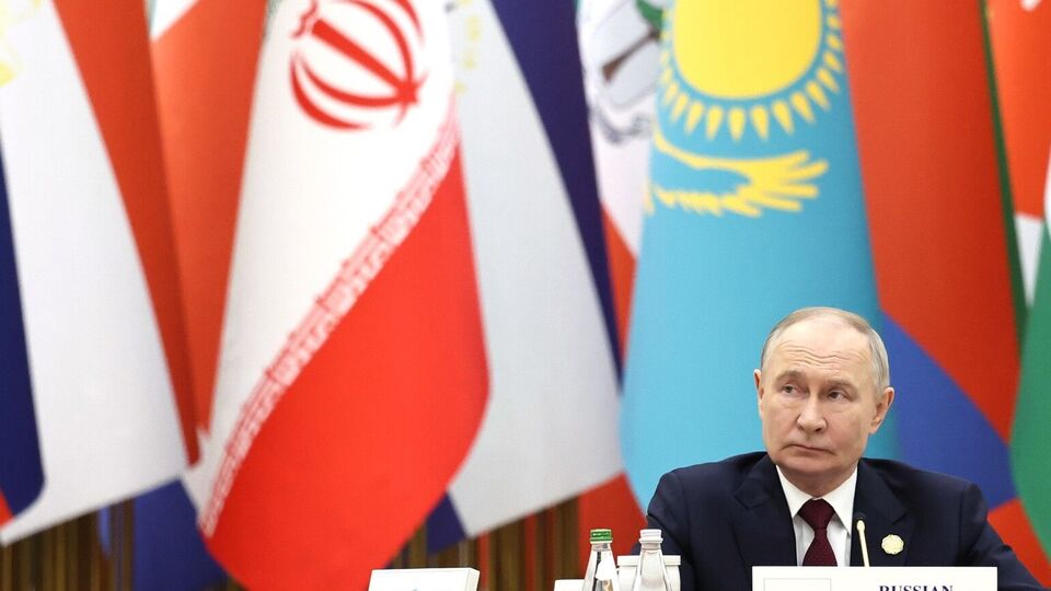 Путін назвав Бердимухамедова "Муховедовим"