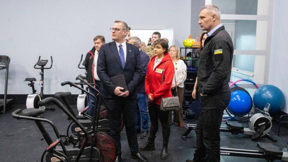 35% працівників центру є ветеранами, зазначив Кличко