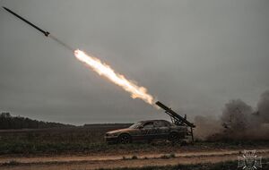 Бутусов: Міні-РСЗВ обладнана трьома направляючими від БМ-21 "Град" для 122-мм снарядів