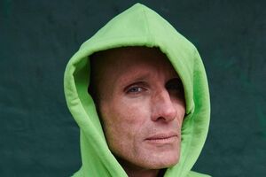 Пітер Грін знявся більше ніж у 70 фільмах і серіалах