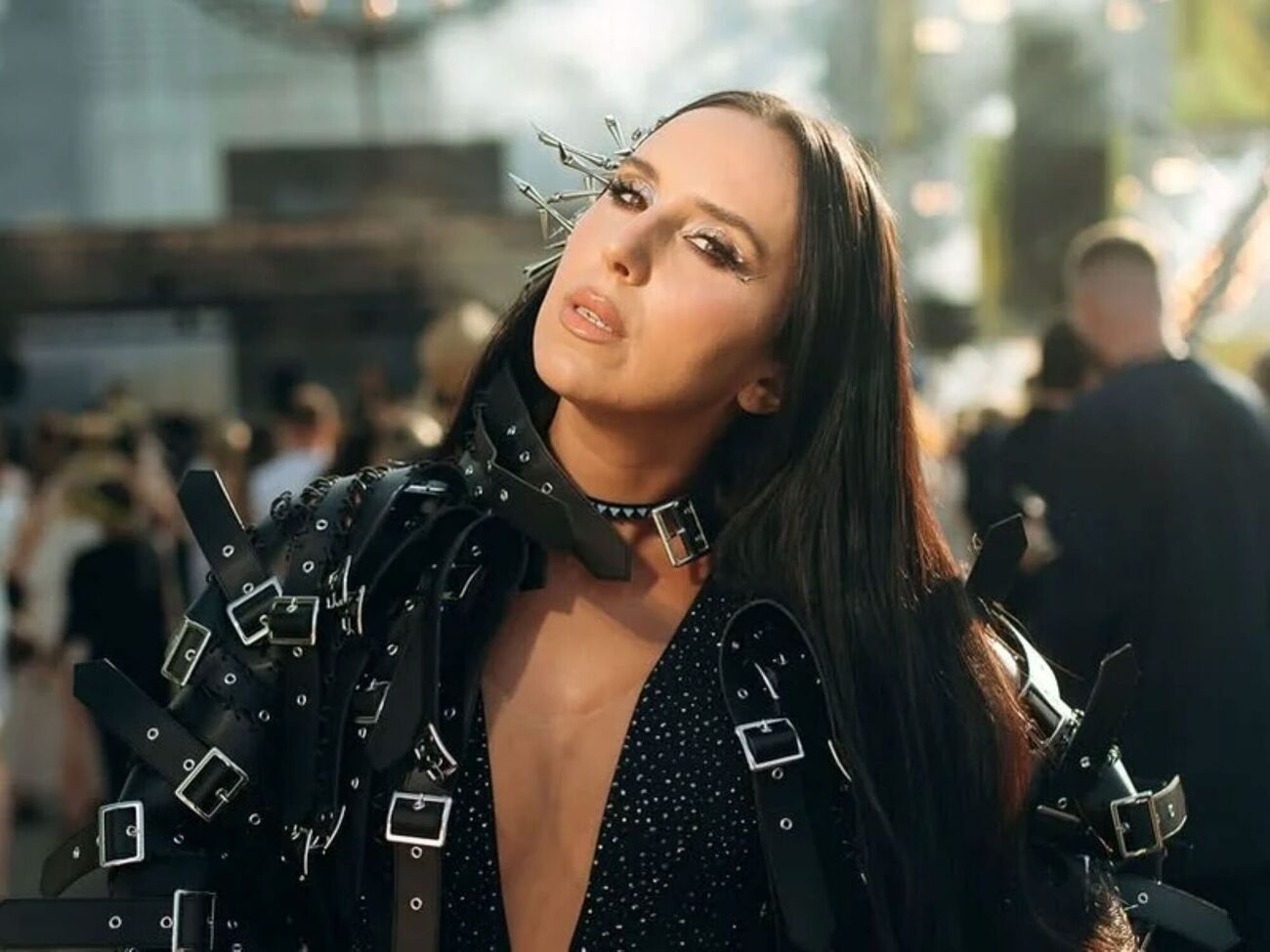 Джамала о песне "Троянди на пероні": Было в той музыке и смыслах что-то такое, что роднит ее и с моим творчеством