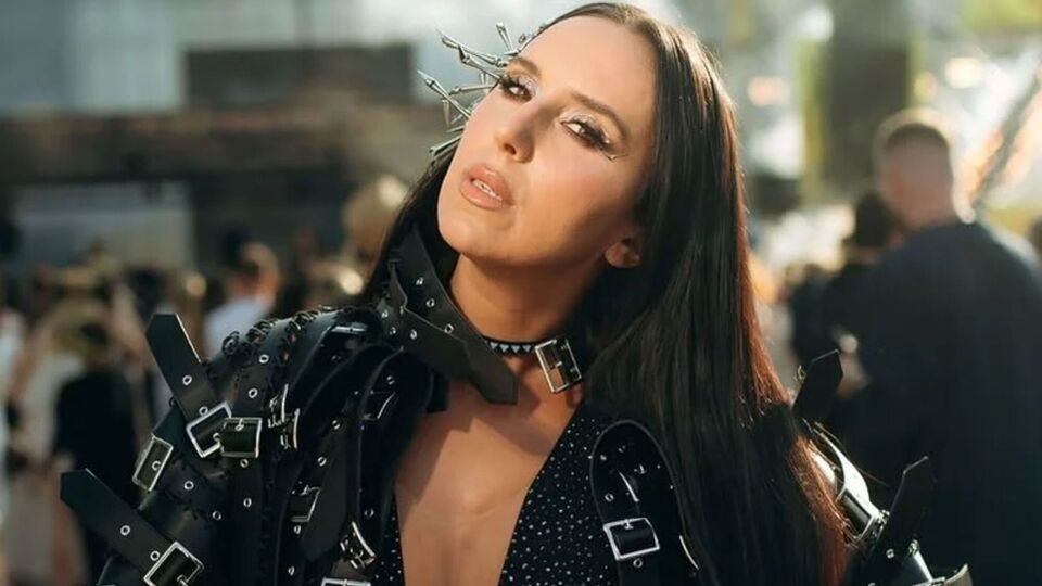 Джамала о песне "Троянди на пероні": Было в той музыке и смыслах что-то такое, что роднит ее и с моим творчеством