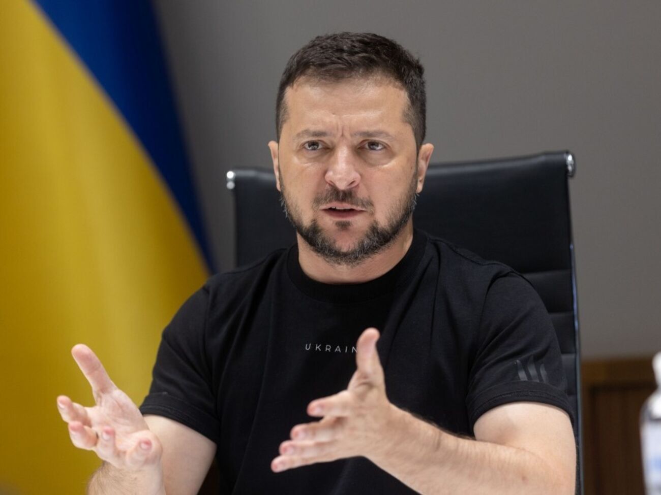 Из Беларуси вернули пятерых украинцев, отметил Зеленский