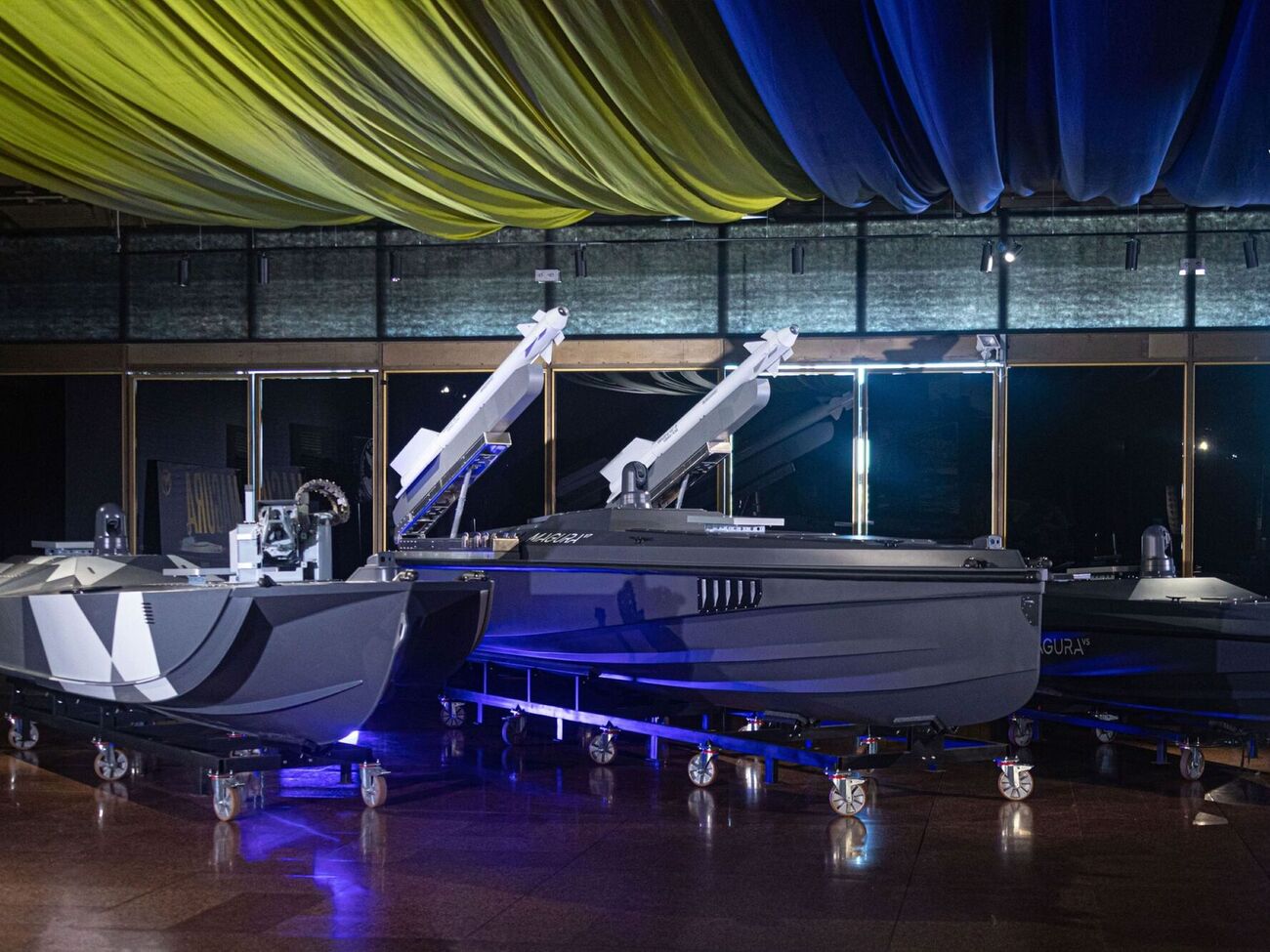 Придбати монету із зображенням безпілотника можна через інтернет-магазин НБУ із 16 грудня