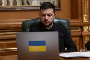 Зеленский считает, что на Донбассе стороны должны остановиться на линии столкновения