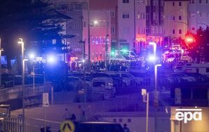 В результате стрельбы погибло 11 человек