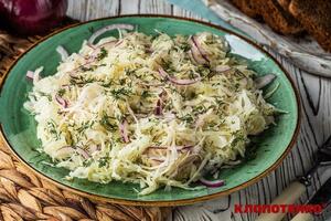 Для салата возьмите фиолетовую луковицу