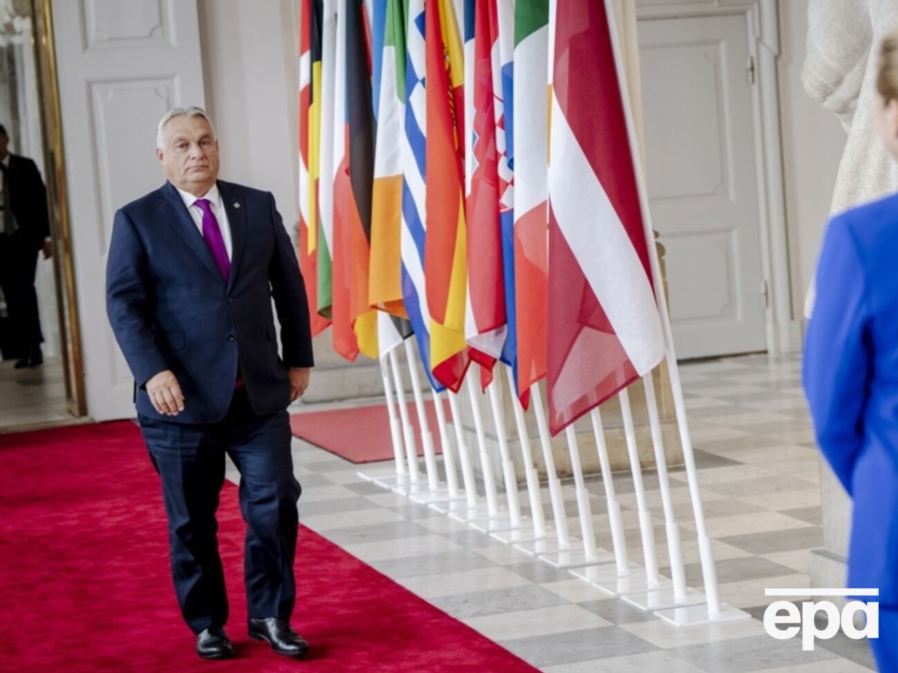 Орбан поїде з анкетами на саміт ЄС