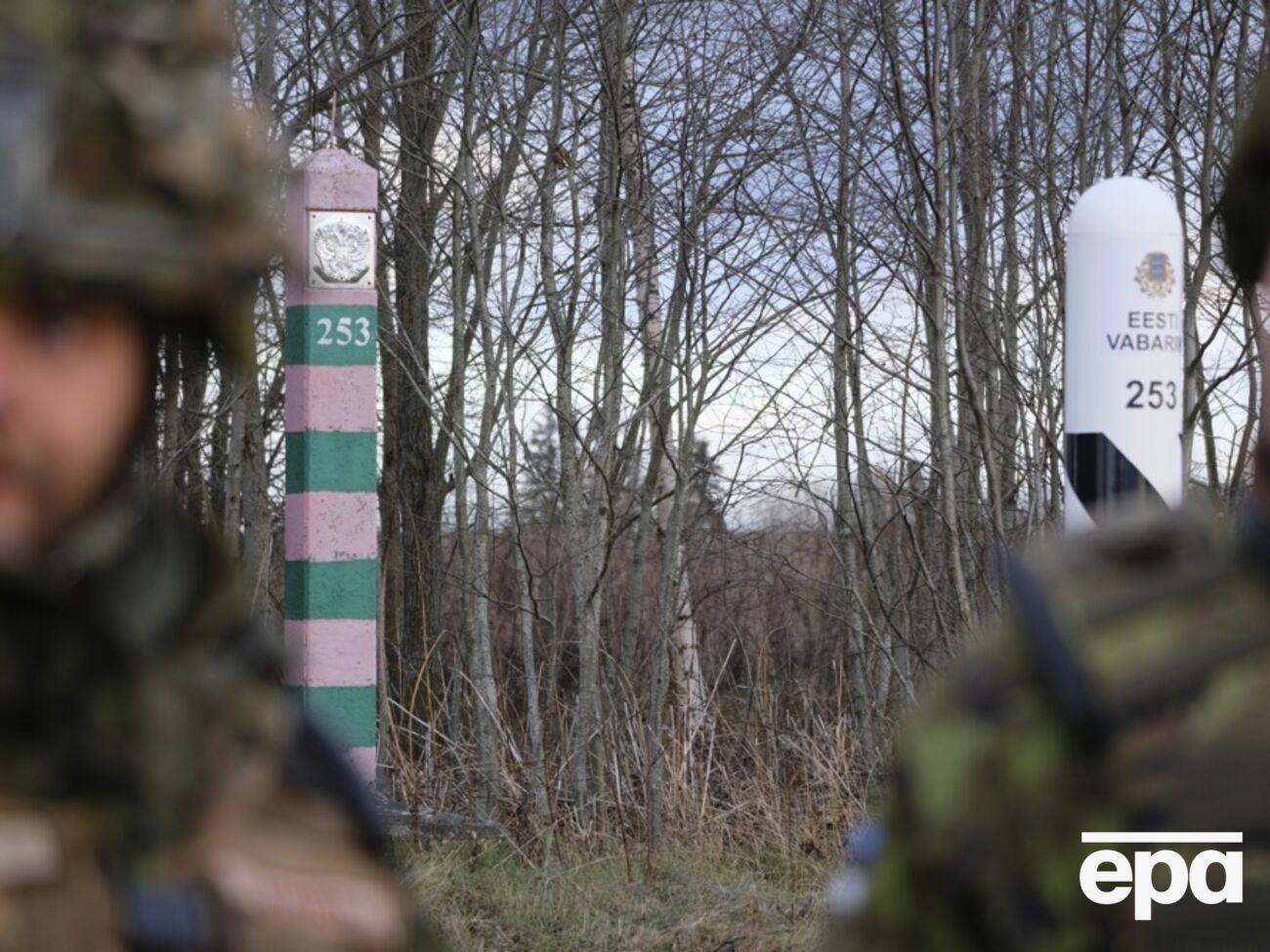 До конца года власти Эстонии хотят установить 28 бункеров на границе с РФ, а всего – 600