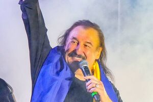 Помощник Гиги: Мы, команда, старались оберегать его после концерта