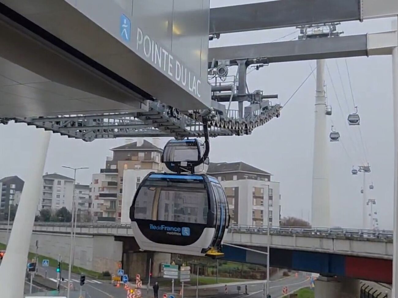 Строительство проекта длилось примерно 10 лет