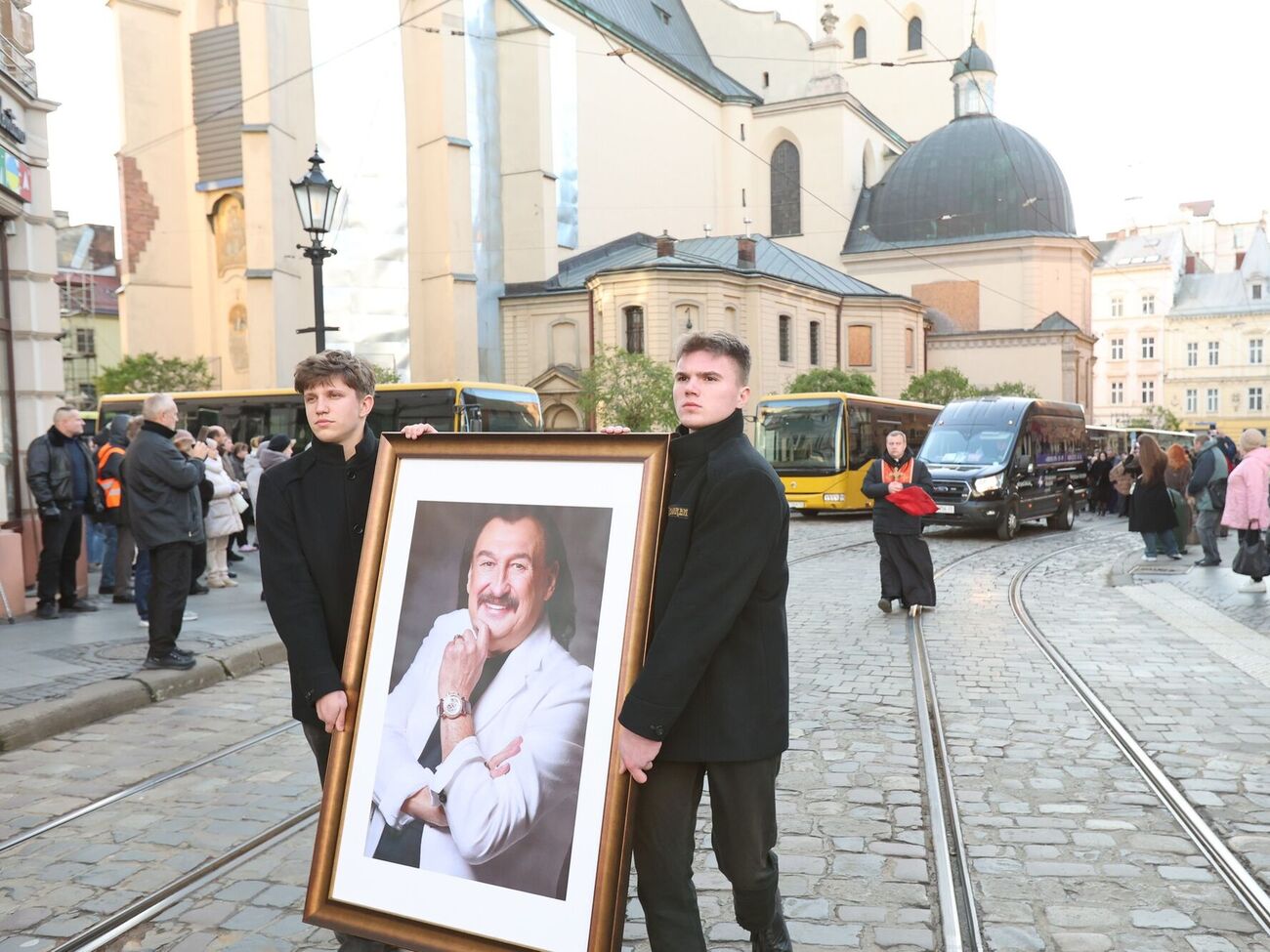 Гиге в ноябре исполнилось 66 лет