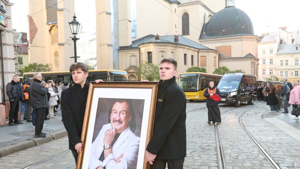 Гізі в листопаді виповнилося 66 років