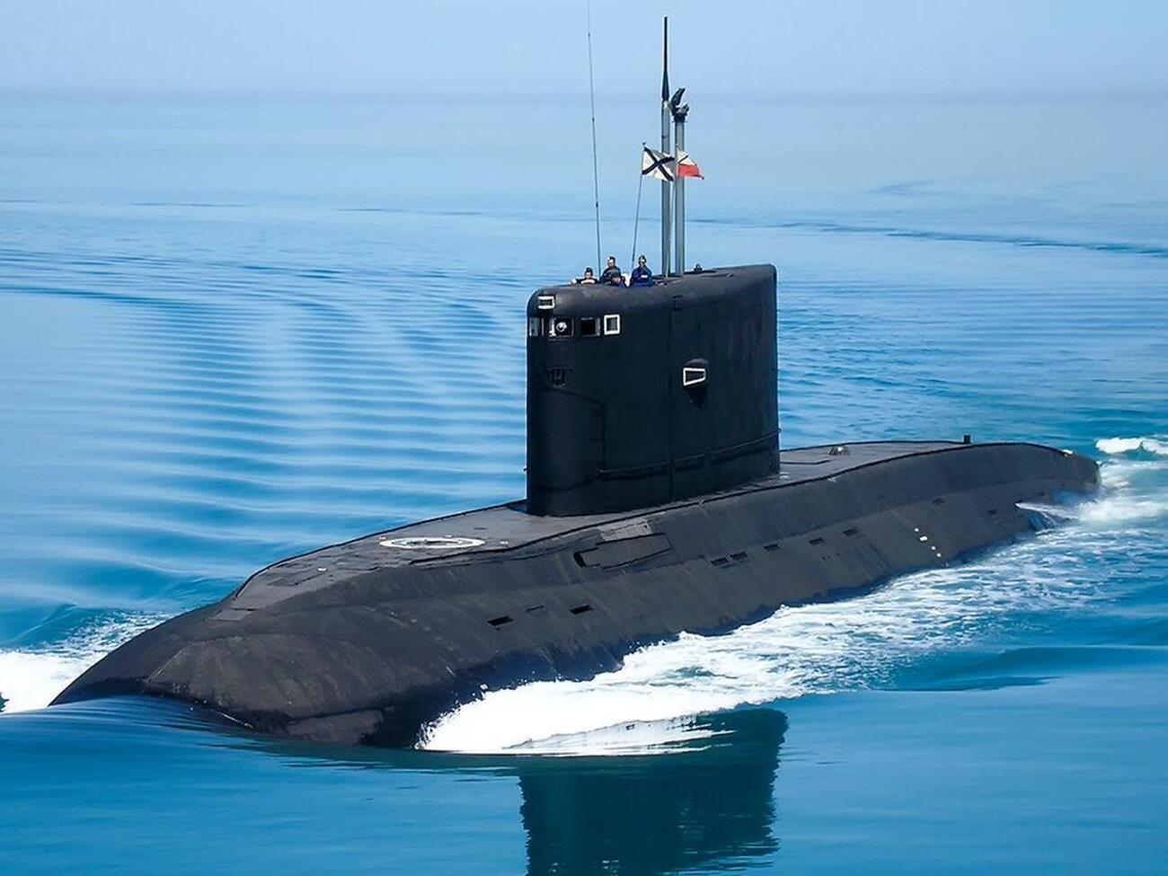 15 декабря СБУ сообщила о поражении российской подлодки класса 636.3 "Варшавянка" в Новороссийске