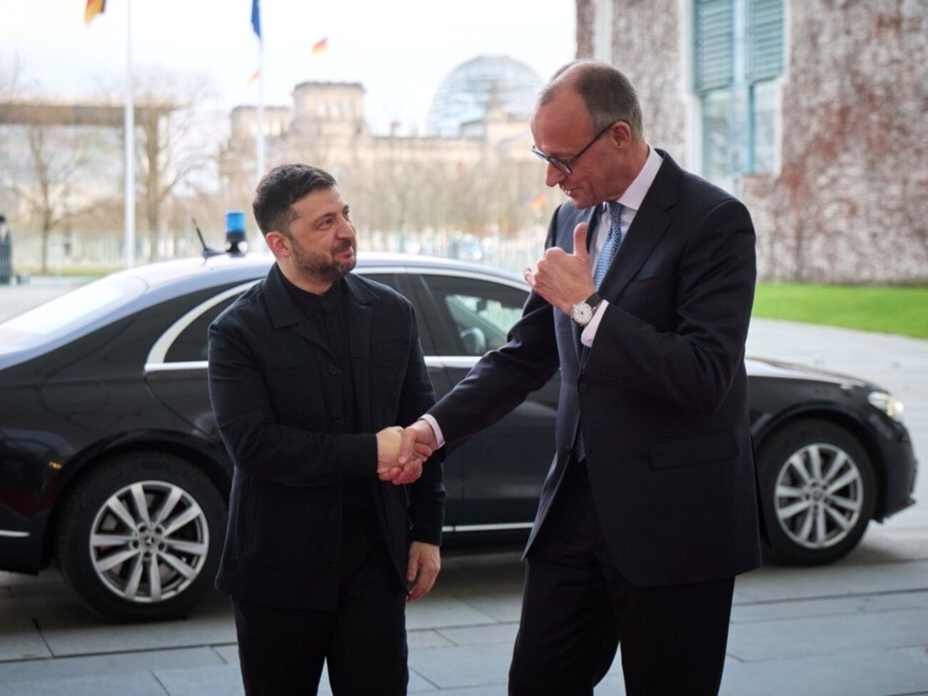 Зеленский, комментируя идею Мерца, сказал, что Украина поддержит "любой ceasefire"