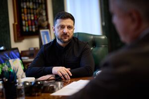 Президент рассматривает две кандидатуры на руководителя его администрации, утверждают СМИ