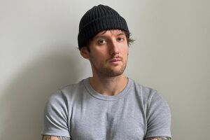 Филипп Коляденко по образованию журналист