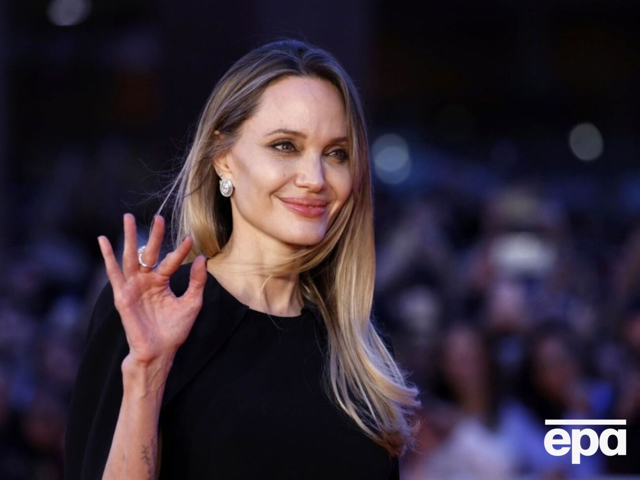 Джоли в 2013 году перенесла двустороннюю мастэктомию для снижения риска развития рака молочной железы