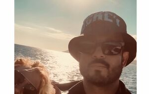 Спірс засвітилася з новим супутником