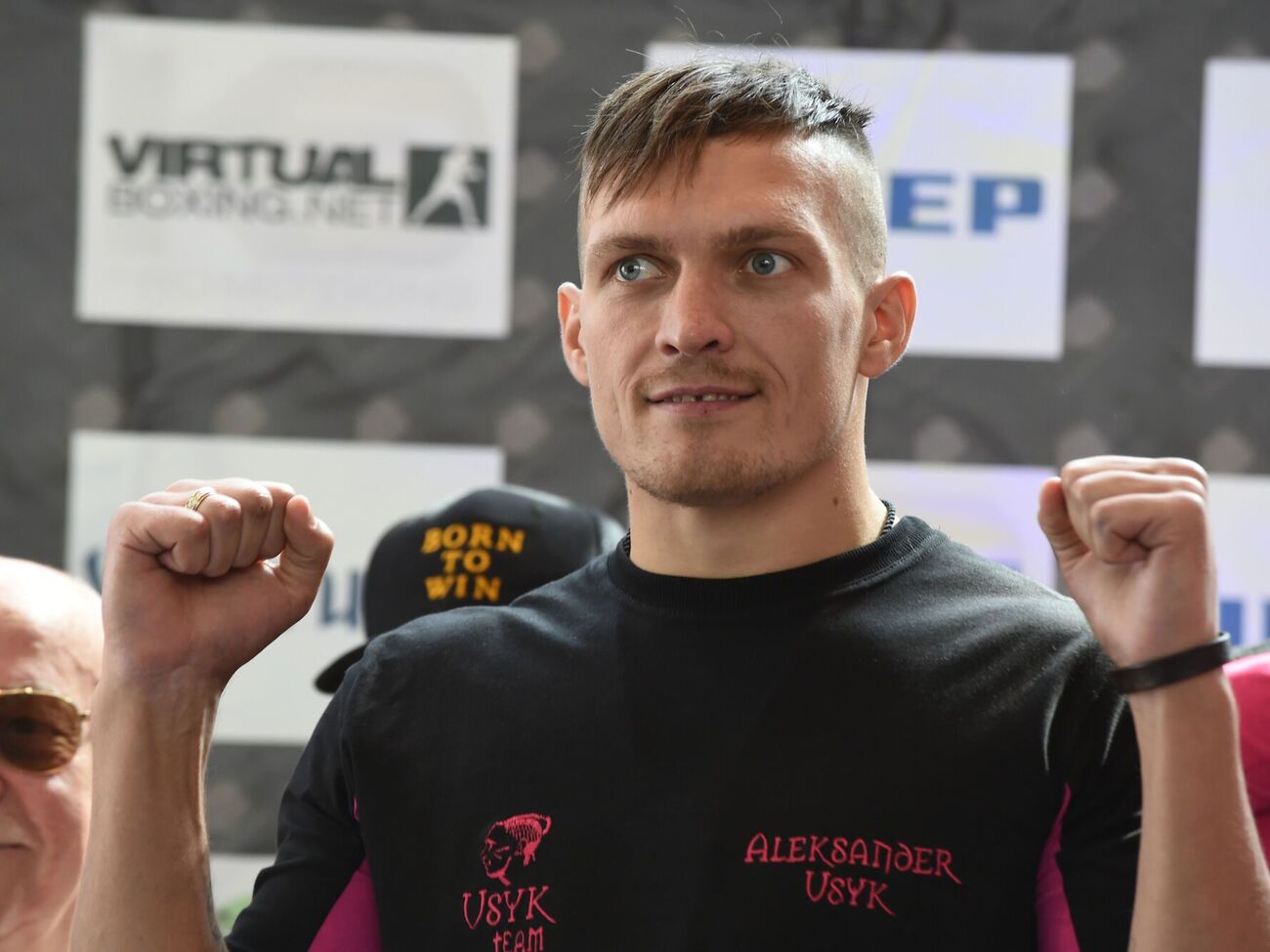 Усик відпочивав у Львові