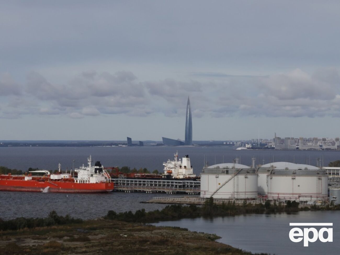 Ціна на російську нафту з осені впала на 28%