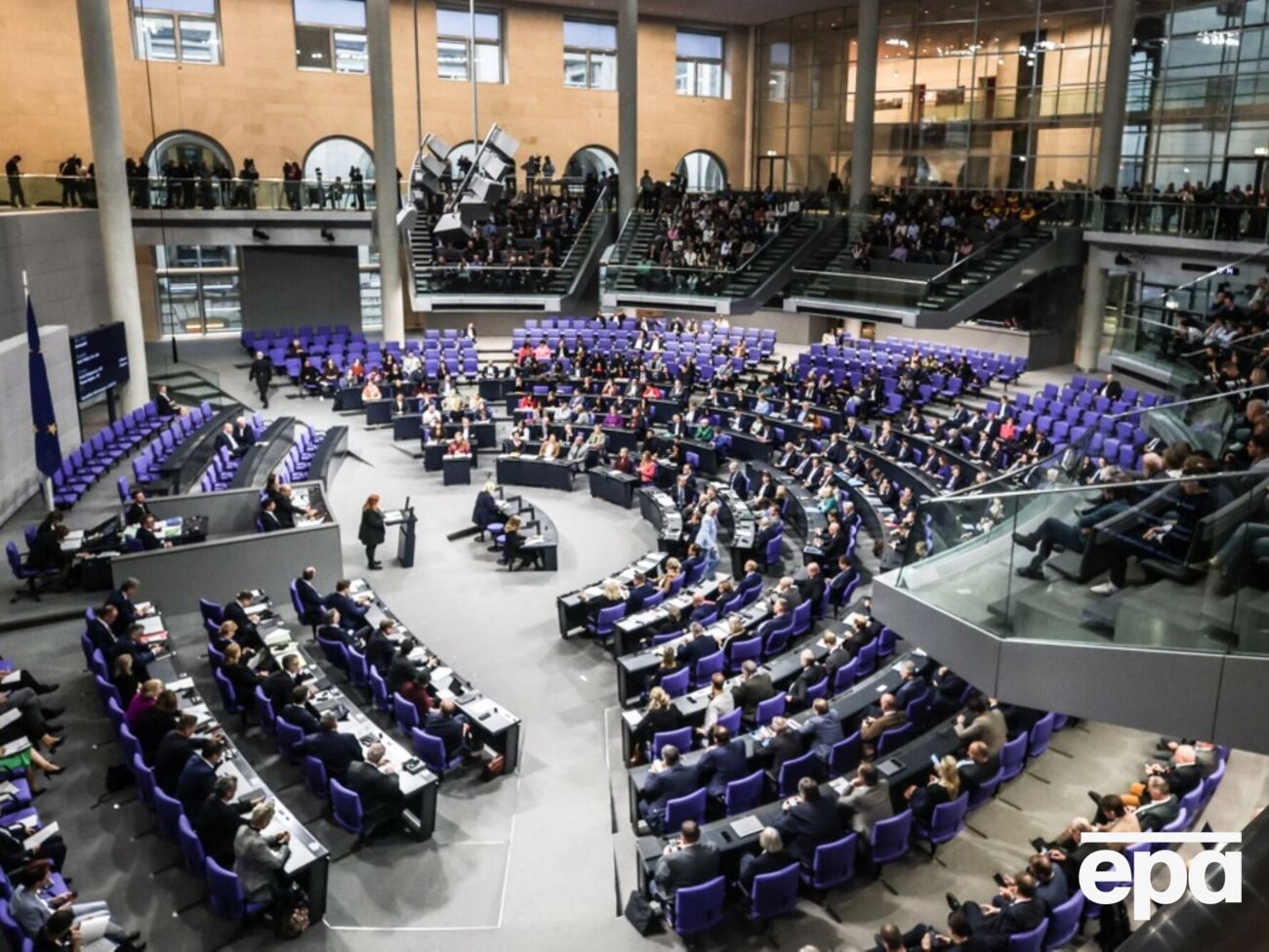 Несмотря на предположение российской кибератаки, администрация Бундестага заявила о перегрузке между двумя дата-центрами