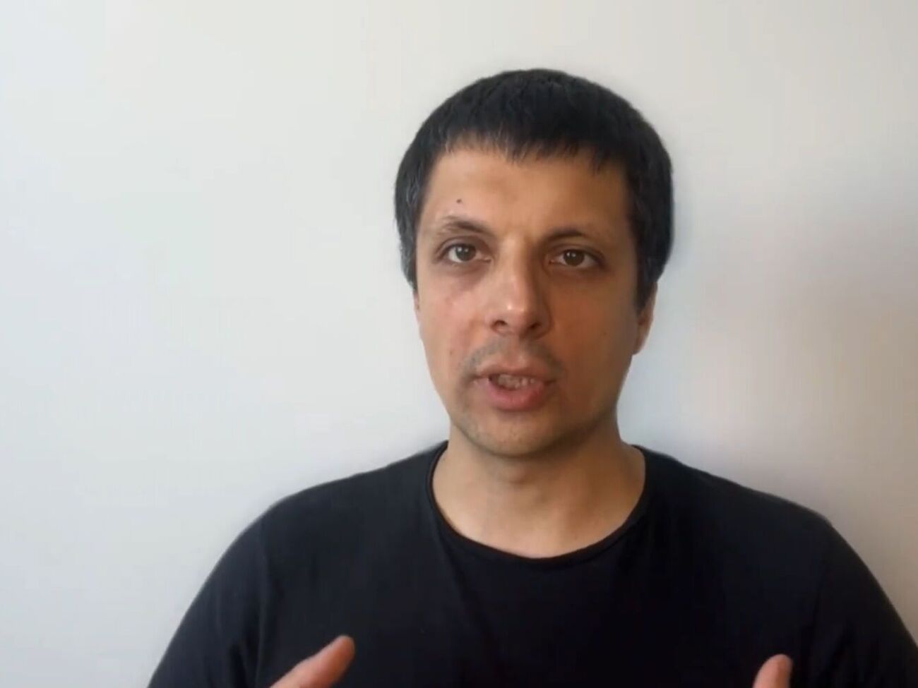 Ми не маємо права стріляти їм у спину