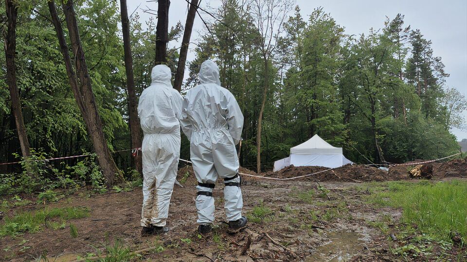 Україна й Польща домовилися про відновлення ексгумаційних робіт 2024 року