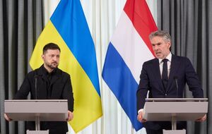 Нідерланди "цілком підтримують" членство України в ЄС і "нічого не блокують", зазначив на пресконференції із Зеленським Схооф