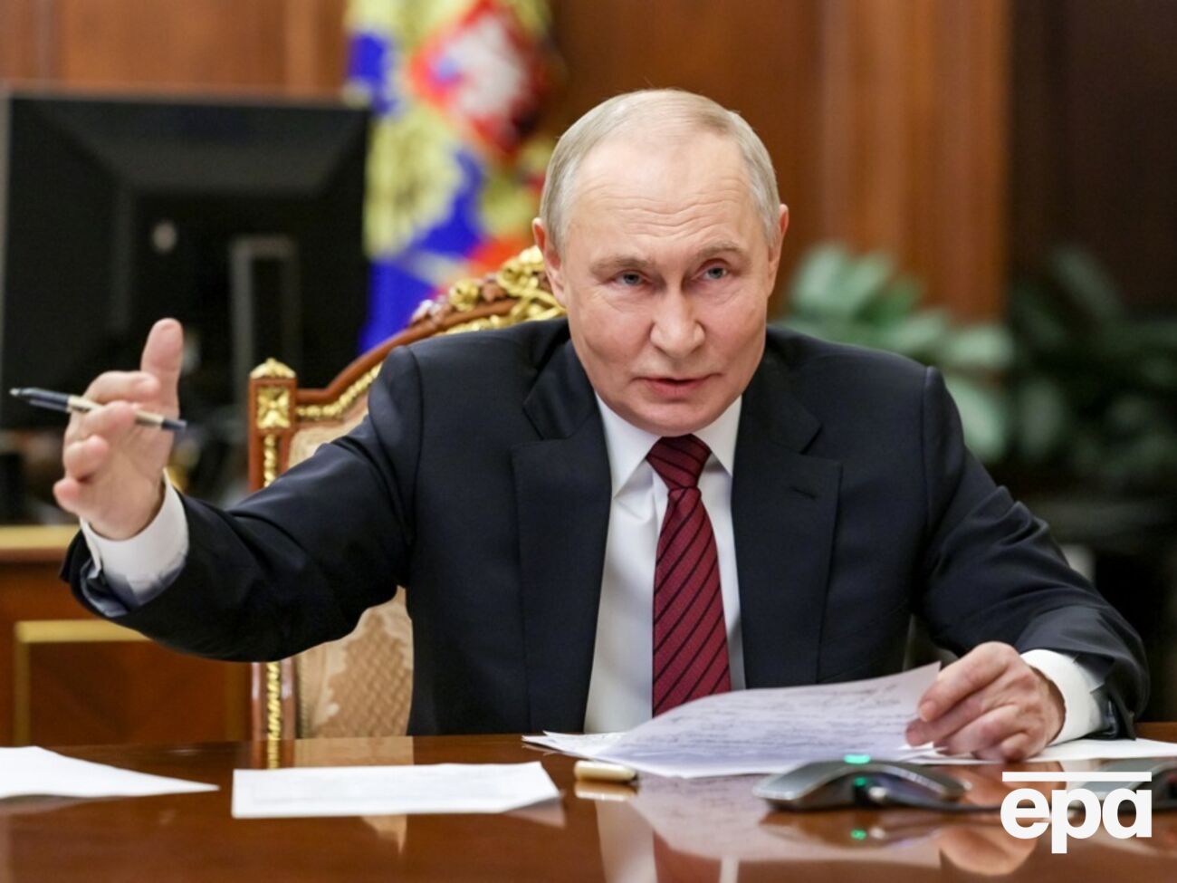 Путин обещает "буферную" зону вдоль фронта