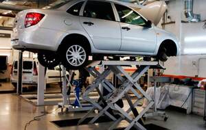 У листопаді продажі "АвтоВАЗ" упали майже на 28%, зазначили у ЦПД