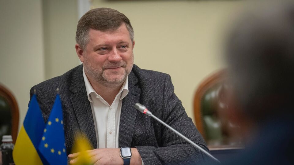 Корниенко уже возглавлял партию